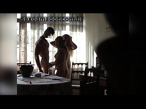 ❤️ Seks arkadaşlar dev bir adam ve onunla bir üçlü davet ❤❌ Sürtükler pornoda tr.redpornpictures.ru